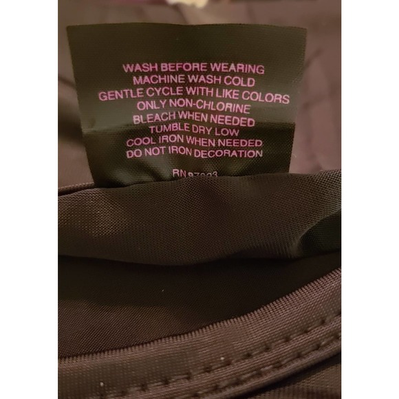 NWT - Material Girl Active Top - Screenprinted LOVE - back cutouts - Size 3X - Picture 7 of 8